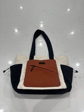 Quilted Colorblock Tote in Cream, Rust & Black